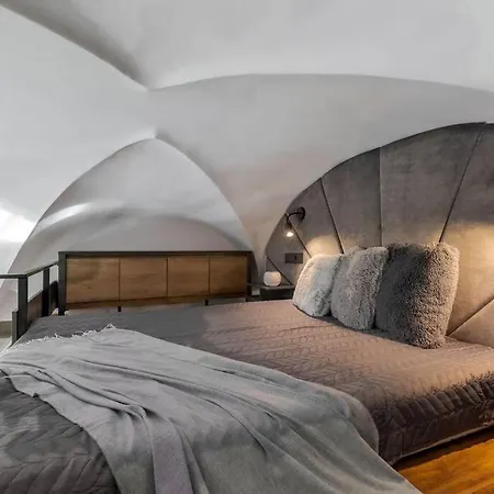 Cozy Carmelite Vilnius